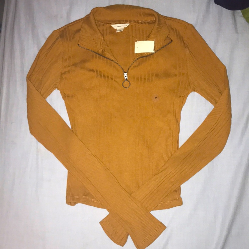 Zip mockneck
